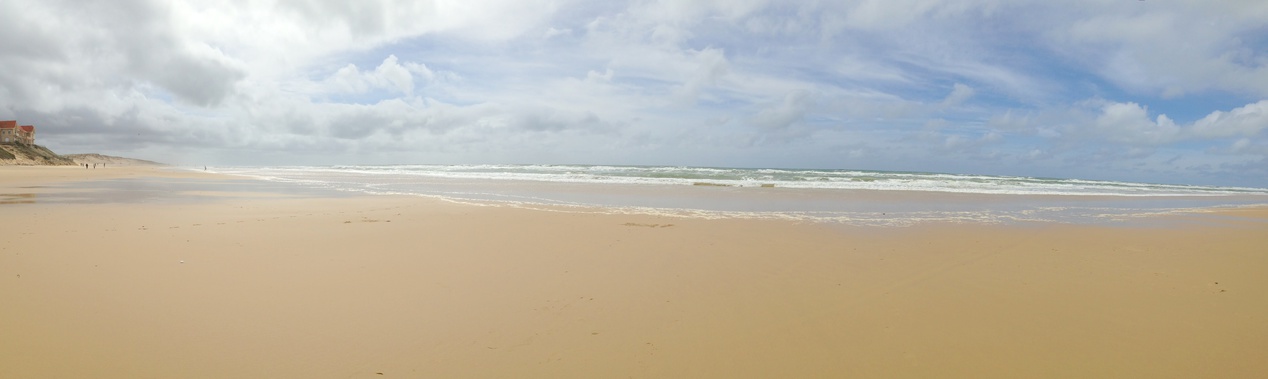 plage de biscarrosse, dans les landes en france