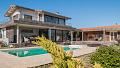 Completely renovated Basque farmhouse