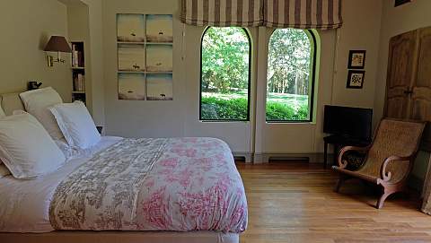 Rare propriété à proximité des plages - DISPONIBLE SUR DEMANDE