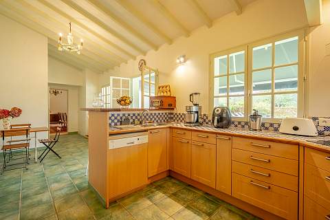 Maison noble historique du début du 16ème siècle renovée