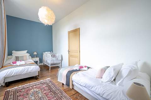 Maison noble historique du début du 16ème siècle renovée