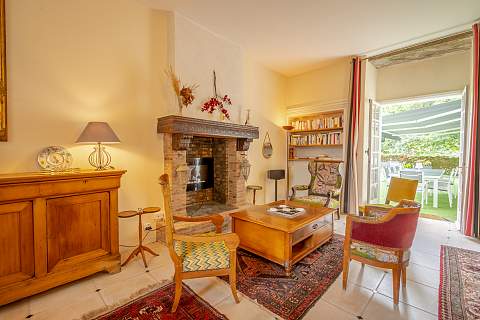 Maison noble historique du début du 16ème siècle renovée