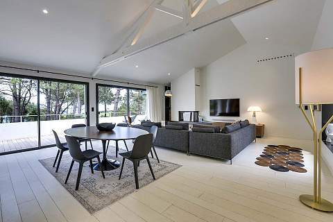 Luxueuse villa contemporaine