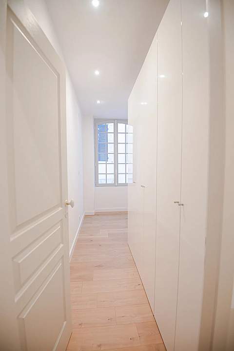 BAYONNE HYPER CENTRE - APPT DE TYPE T2 BIS