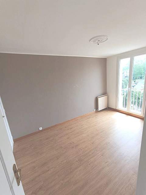VENDU - ANGLET ST JEAN - APPT T3 ENTIEREMENT RENOVE