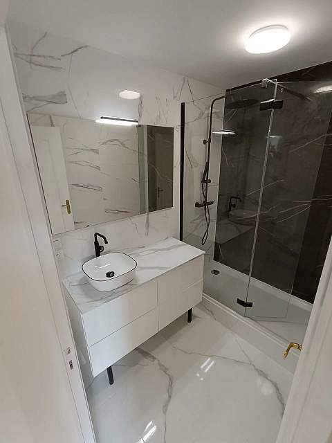 VENDU - ANGLET ST JEAN - APPT T3 ENTIEREMENT RENOVE