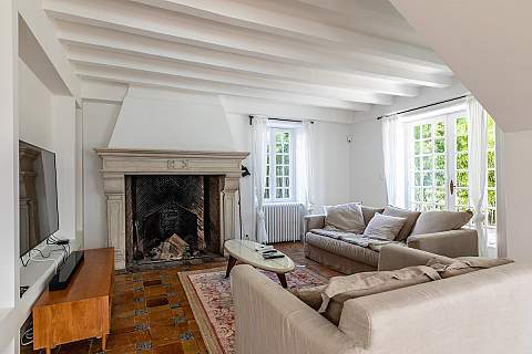 ILBARRITZ - CHARMING MASTER HOUSE WITH SWIMMING POOL