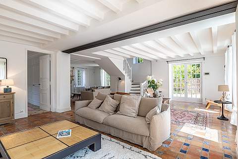 ILBARRITZ - CHARMING MASTER HOUSE WITH SWIMMING POOL