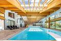 Propriété avec piscine intérieure à 15 mn des plages