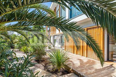 Villa contemporaine à 2 pas de la plage de la Gravière