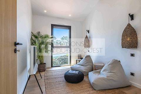 Villa contemporaine à 2 pas de la plage de la Gravière