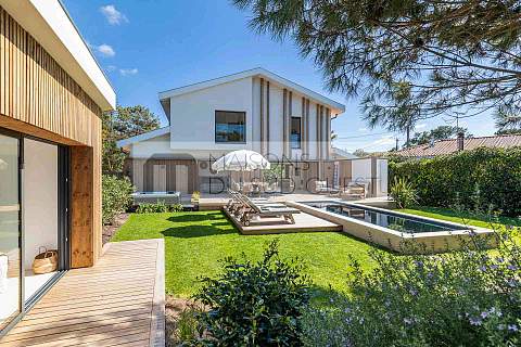 Villa contemporaine à 2 pas de la plage de la Gravière