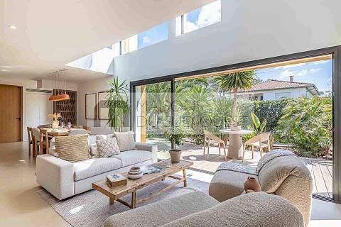 Villa contemporaine à 2 pas de la plage de la Gravière