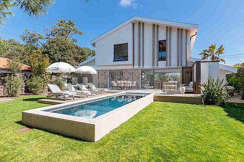 Villa contemporaine à 2 pas de la plage de la Gravière
