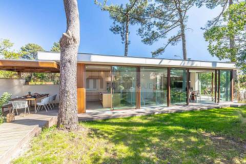 Superbe villa d’Architecte climatisée à 700m des plages