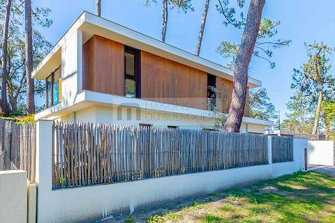 Superbe villa d’Architecte climatisée à 700m des plages