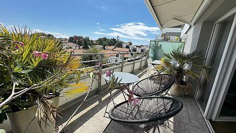 VENDU - Anglet - Appartement T3 deux terrasses et parking