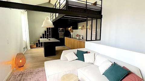 VENDU PAR L'AGENCE - Côte des Basques - Maison de ville avec Garage