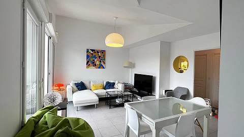 VENDU - Anglet Bois Belin - Appartement mansardé au calme