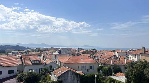 VENDU _ BIARRITZ BEAURIVAGE -  VUE MER ET MONTAGNE