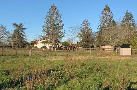 Permis de Construire déjà autorisé et purgé de tout recours pour ce terrain à bâtir