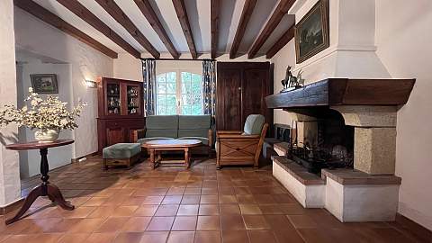 Charmante villa au calme à Seignosse de plus de 200 m2 , idéal pour votre projet.
