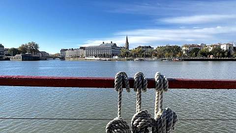 VENDU - Péniche - La plus belle vue de Bayonne, la Maison Sur l'eau