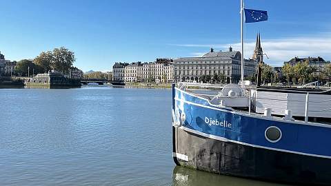 VENDU - Péniche - La plus belle vue de Bayonne, la Maison Sur l'eau