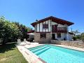 Villa Basque avec piscine - Vue Rhune
