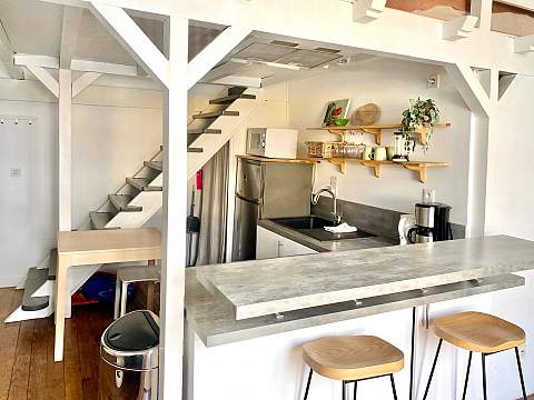 Charmant studio avec mezzanine - Quartier St Charles