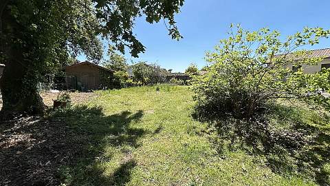 Terrain viabilisé au calme proche de tous commerces