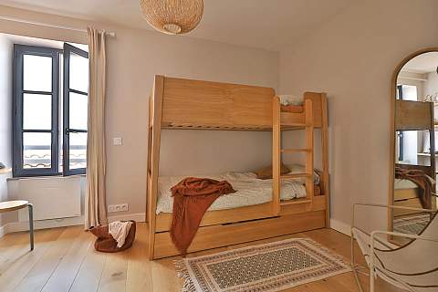 En plein centre au calme