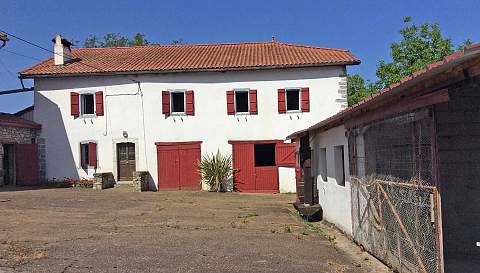 LOHITZUN-OYHERCQ  -   FERME