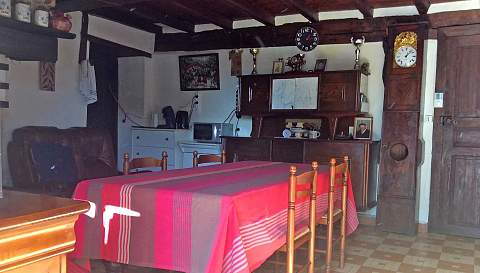 LOHITZUN-OYHERCQ  -   FERME