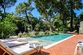 Villa contemporaine néo-basque avec climatisation et piscine chauffée
