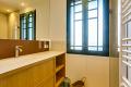Villa contemporaine néo-basque avec climatisation et piscine chauffée